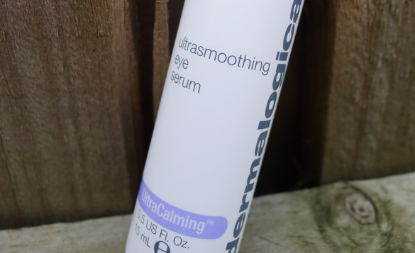 UltraSmoothing Eye Serum - Cứu tinh cho vùng mắt nhạy cảm