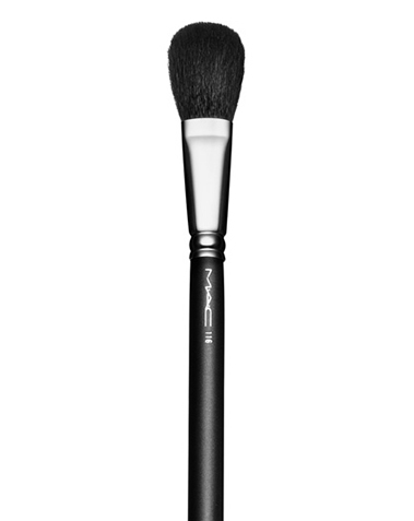 116 Blush Brush