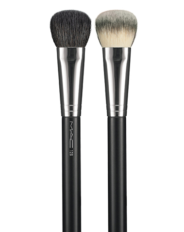 128 Split Fibre Cheek Brush