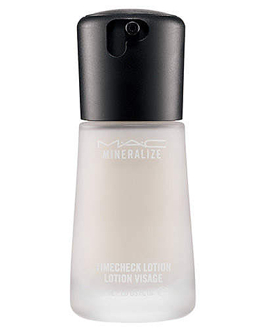 Kem lót Mineralize Timecheck Lotion MAC